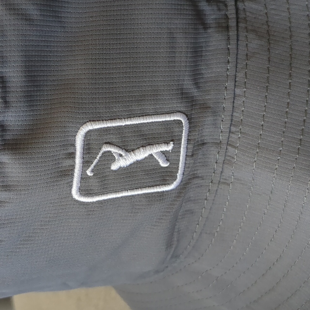 PGA TOUR Course Essentials - Reversible Bucket Hat Bright White - Gray - 50+UPF - Picture 4 of 6